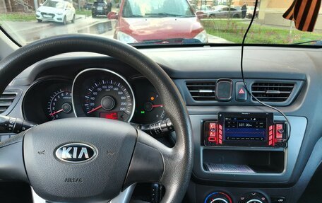 KIA Rio III рестайлинг, 2013 год, 670 000 рублей, 7 фотография