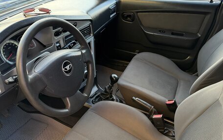 Daewoo Nexia I рестайлинг, 2011 год, 200 000 рублей, 10 фотография