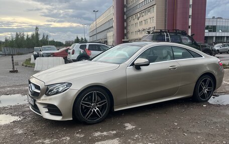 Mercedes-Benz E-Класс, 2019 год, 3 100 000 рублей, 4 фотография
