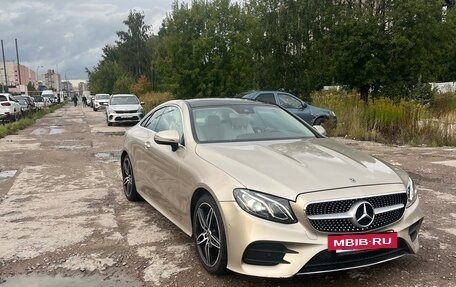 Mercedes-Benz E-Класс, 2019 год, 3 100 000 рублей, 2 фотография