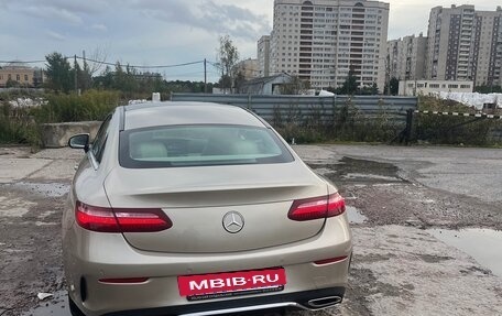 Mercedes-Benz E-Класс, 2019 год, 3 100 000 рублей, 3 фотография