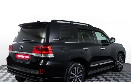 Toyota Land Cruiser 200, 2018 год, 7 000 000 рублей, 5 фотография