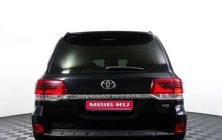 Toyota Land Cruiser 200, 2018 год, 7 000 000 рублей, 6 фотография