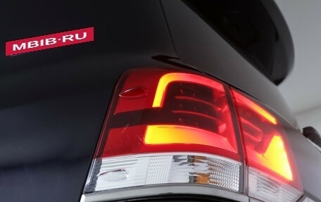 Toyota Land Cruiser 200, 2018 год, 7 000 000 рублей, 23 фотография