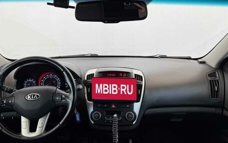 KIA cee'd I рестайлинг, 2011 год, 700 000 рублей, 5 фотография
