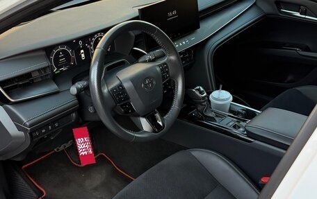 Toyota Camry, 2024 год, 3 450 000 рублей, 5 фотография