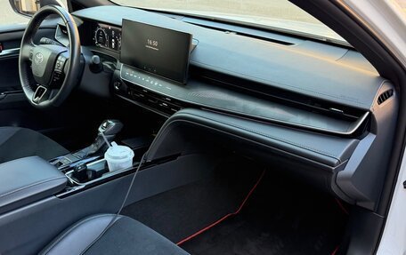 Toyota Camry, 2024 год, 3 450 000 рублей, 8 фотография