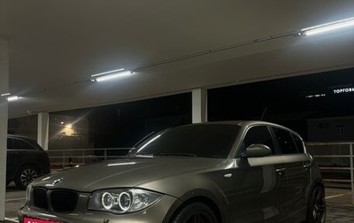 BMW 1 серия, 2006 год, 650 000 рублей, 1 фотография