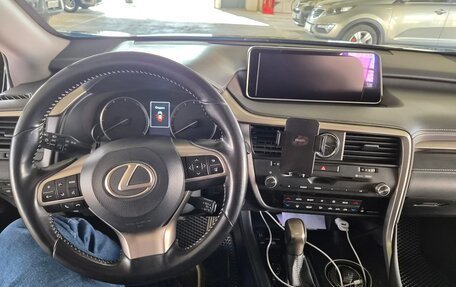 Lexus RX IV рестайлинг, 2018 год, 3 250 000 рублей, 12 фотография