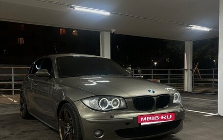BMW 1 серия, 2006 год, 650 000 рублей, 4 фотография
