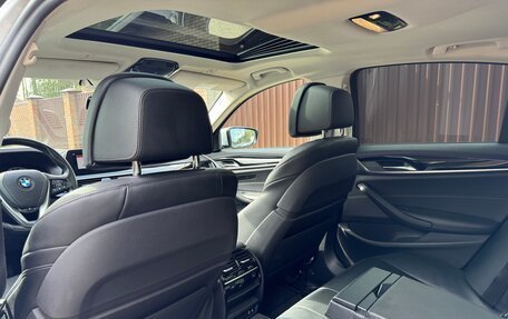 BMW 5 серия, 2019 год, 3 450 000 рублей, 26 фотография