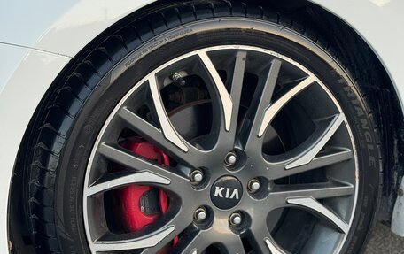 KIA cee'd GT II, 2014 год, 1 090 000 рублей, 19 фотография