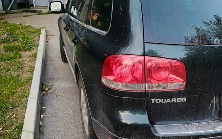 Volkswagen Touareg III, 2005 год, 850 000 рублей, 4 фотография