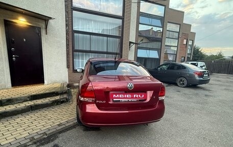 Volkswagen Polo VI (EU Market), 2012 год, 800 000 рублей, 2 фотография