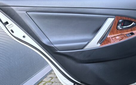 Toyota Camry, 2008 год, 1 199 000 рублей, 13 фотография