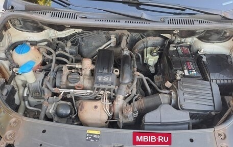 Volkswagen Caddy III рестайлинг, 2012 год, 865 000 рублей, 14 фотография