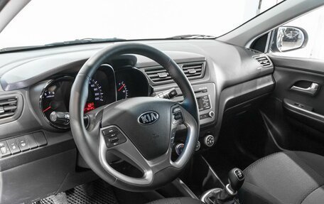 KIA Rio III рестайлинг, 2017 год, 916 300 рублей, 5 фотография