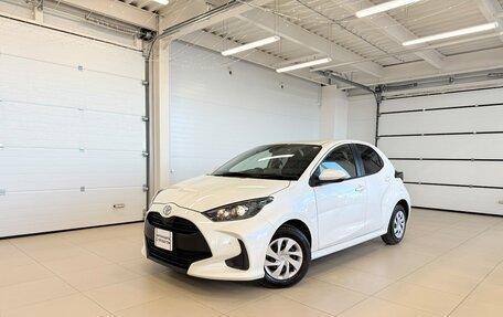 Toyota Yaris, 2021 год, 1 249 000 рублей, 1 фотография