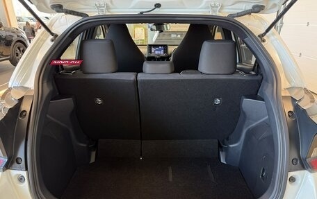 Toyota Yaris, 2021 год, 1 249 000 рублей, 20 фотография