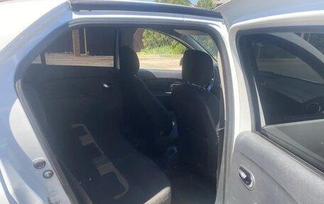 Renault Logan II, 2015 год, 450 000 рублей, 6 фотография