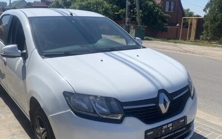 Renault Logan II, 2015 год, 450 000 рублей, 9 фотография