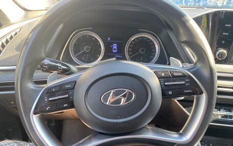 Hyundai Sonata VIII, 2019 год, 2 300 000 рублей, 17 фотография