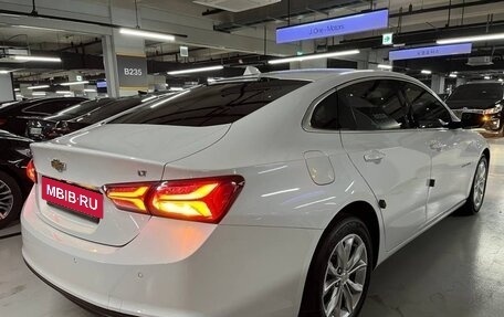 Chevrolet Malibu IX, 2022 год, 1 200 001 рублей, 3 фотография
