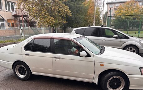 Nissan Bluebird XI, 2001 год, 290 000 рублей, 3 фотография