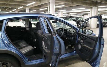 Subaru XV II, 2022 год, 2 200 000 рублей, 14 фотография