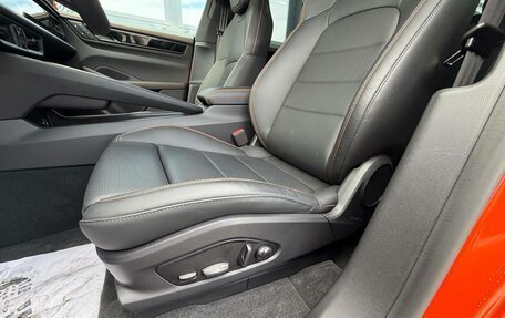 Porsche Macan, 2025 год, 16 690 000 рублей, 2 фотография
