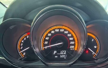 Toyota Yaris XP150 рестайлинг, 2023 год, 1 050 000 рублей, 10 фотография