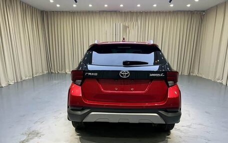 Toyota Yaris XP150 рестайлинг, 2023 год, 1 067 000 рублей, 6 фотография
