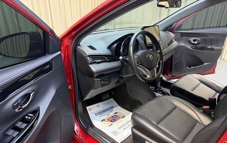 Toyota Yaris XP150 рестайлинг, 2023 год, 1 067 000 рублей, 9 фотография