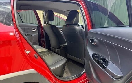 Toyota Yaris XP150 рестайлинг, 2023 год, 1 067 000 рублей, 15 фотография