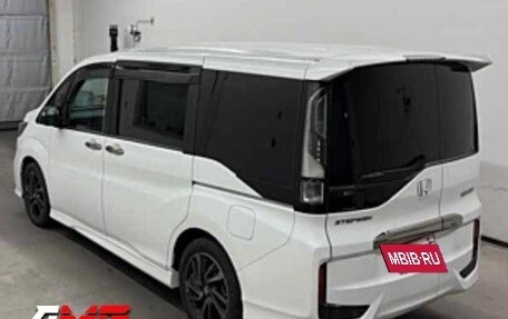 Honda Stepwgn IV, 2022 год, 2 600 000 рублей, 2 фотография