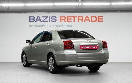 Toyota Avensis III рестайлинг, 2005 год, 700 000 рублей, 8 фотография
