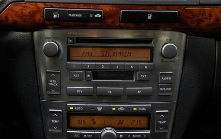 Toyota Avensis III рестайлинг, 2005 год, 700 000 рублей, 20 фотография