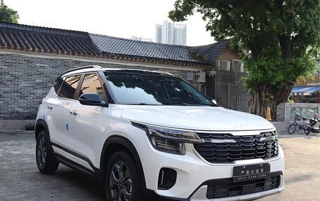 KIA Seltos I, 2023 год, 1 900 700 рублей, 3 фотография