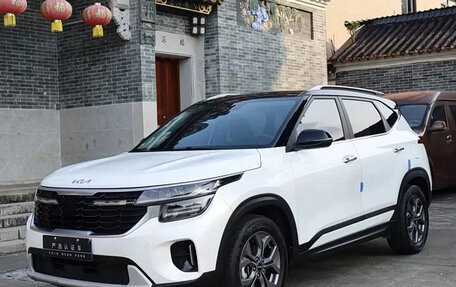 KIA Seltos I, 2023 год, 1 900 700 рублей, 1 фотография