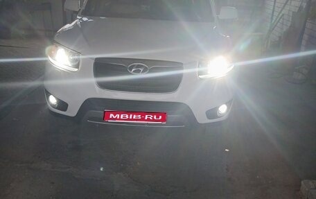 Hyundai Santa Fe III рестайлинг, 2012 год, 1 800 000 рублей, 1 фотография