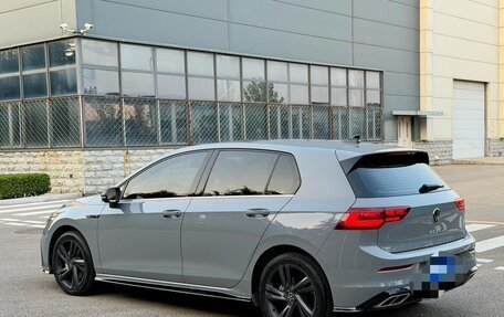 Volkswagen Golf VIII, 2022 год, 2 092 000 рублей, 6 фотография