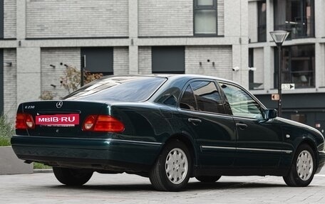 Mercedes-Benz E-Класс, 1997 год, 870 000 рублей, 7 фотография