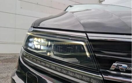 Volkswagen Tiguan II, 2020 год, 2 590 000 рублей, 20 фотография