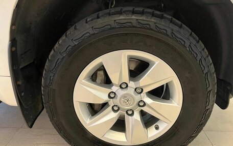 Toyota Land Cruiser Prado 150 рестайлинг 2, 2022 год, 5 990 000 рублей, 15 фотография