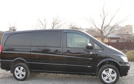 Mercedes-Benz Viano, 2011 год, 2 100 000 рублей, 4 фотография