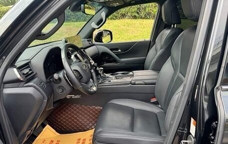 Lexus LX, 2023 год, 14 500 099 рублей, 6 фотография