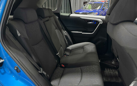 Toyota RAV4, 2020 год, 2 630 000 рублей, 12 фотография
