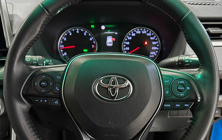 Toyota RAV4, 2020 год, 2 630 000 рублей, 26 фотография