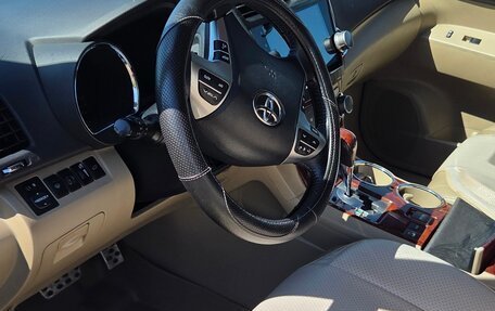 Toyota Highlander III, 2012 год, 2 400 000 рублей, 4 фотография