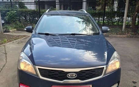 KIA cee'd I рестайлинг, 2012 год, 649 000 рублей, 1 фотография